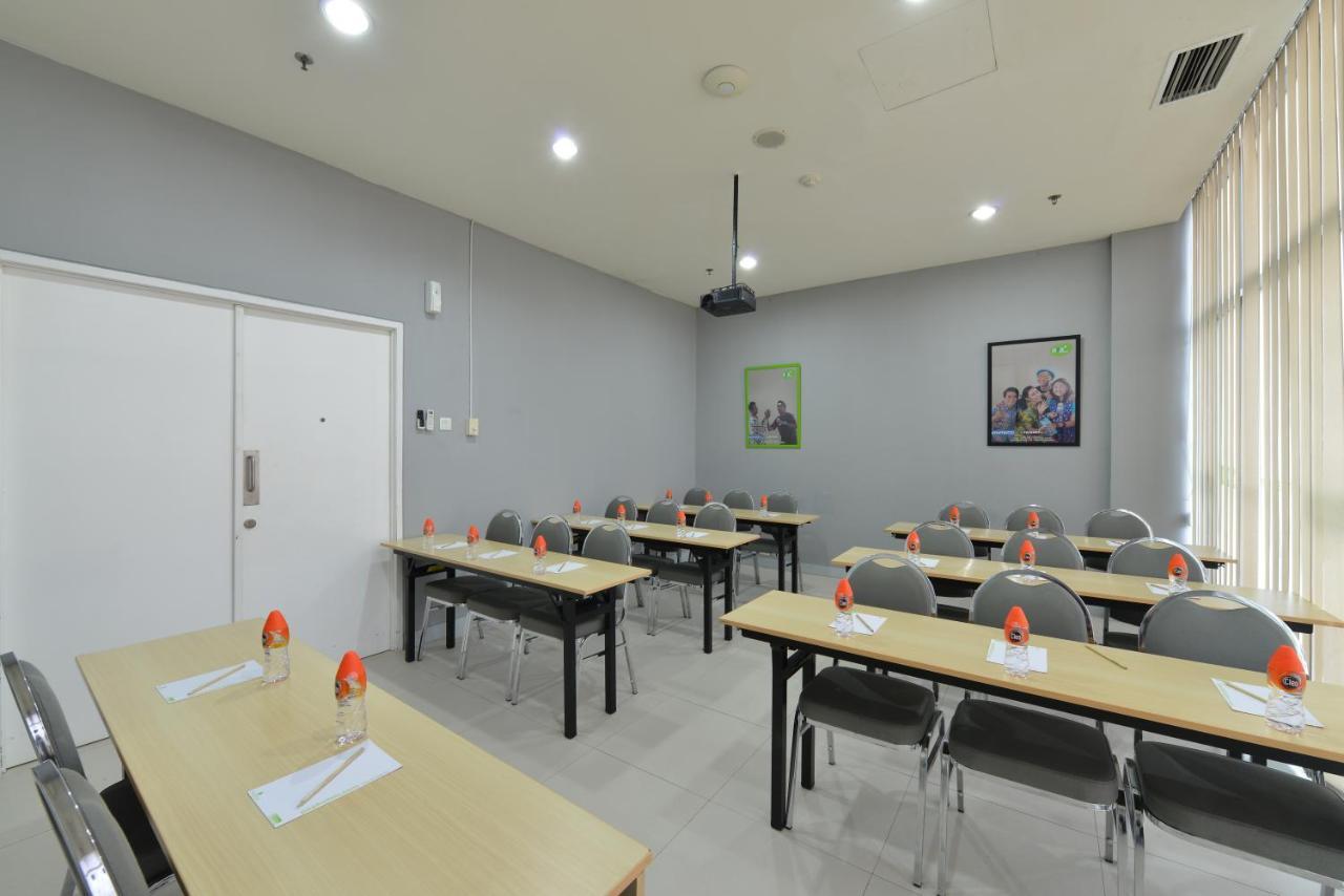Pop! Hotel Bsd City Tangerang Serpong Exterior photo